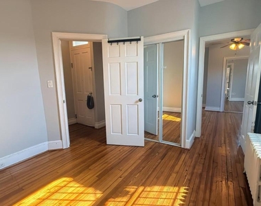 1320 G Street Ne - Photo Thumbnail 8