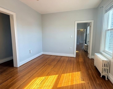 1320 G Street Ne - Photo Thumbnail 6