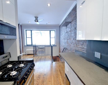 410 East 13th Street - Photo Thumbnail 1