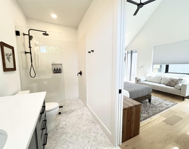 7809 Mullen Dr - Photo Thumbnail 22
