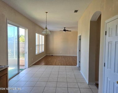 1541 Harvest Cove Drive - Photo Thumbnail 11
