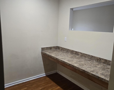 1541 Harvest Cove Drive - Photo Thumbnail 29