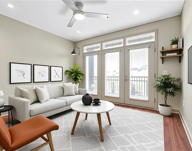 390 17th Street - Photo Thumbnail 3