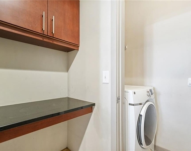 390 17th Street - Photo Thumbnail 31
