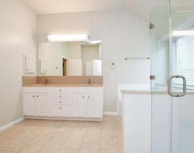 802 Childers Court - Photo Thumbnail 32