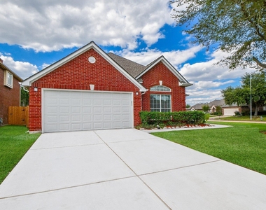 802 Childers Court - Photo Thumbnail 2