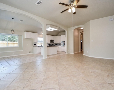 802 Childers Court - Photo Thumbnail 17