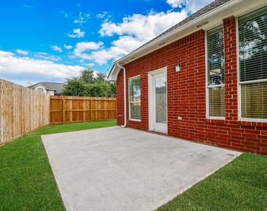 802 Childers Court - Photo Thumbnail 47