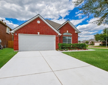 802 Childers Court - Photo Thumbnail 3