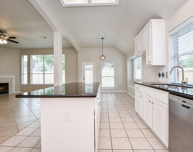 802 Childers Court - Photo Thumbnail 26