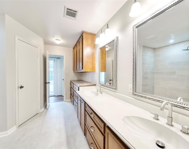 7914 Candle Lane - Photo Thumbnail 36