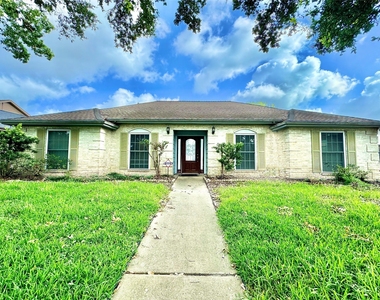 7914 Candle Lane - Photo Thumbnail 2