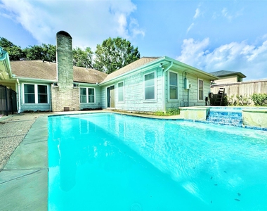 7914 Candle Lane - Photo Thumbnail 17