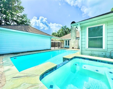 7914 Candle Lane - Photo Thumbnail 19