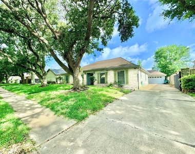 7914 Candle Lane - Photo Thumbnail 5