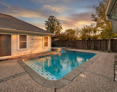 7914 Candle Lane - Photo Thumbnail 6