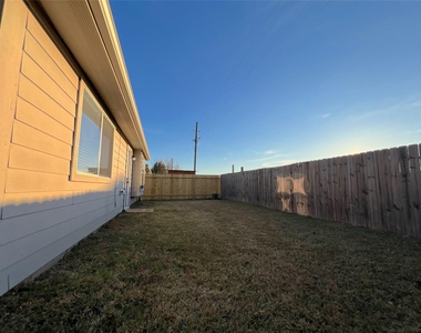 5535 Bear Paw Circle - Photo Thumbnail 6