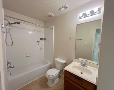 5535 Bear Paw Circle - Photo Thumbnail 17