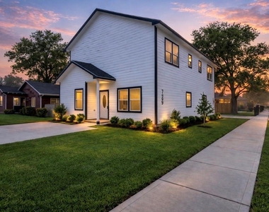 7989 Sunbury Street - Photo Thumbnail 1