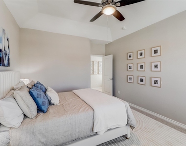 416 Sonata Street - Photo Thumbnail 7