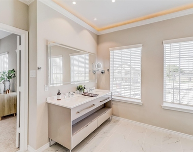 416 Sonata Street - Photo Thumbnail 10