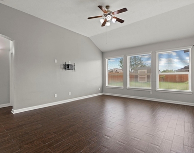 19415 Bronte Springs Court - Photo Thumbnail 15