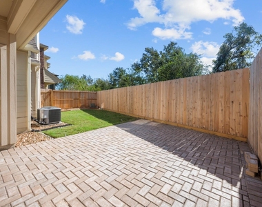 14603 Sanour Drive - Photo Thumbnail 6