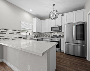 14603 Sanour Drive - Photo Thumbnail 13