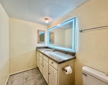 2120 Wilcrest Drive - Photo Thumbnail 26