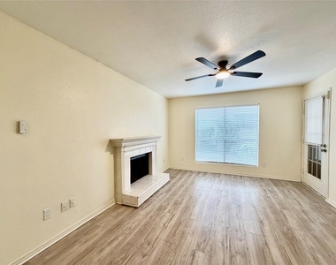 2120 Wilcrest Drive - Photo Thumbnail 2