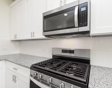 23923 Escardilla Drive - Photo Thumbnail 12