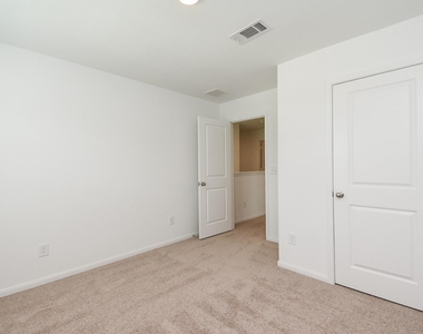 23923 Escardilla Drive - Photo Thumbnail 18