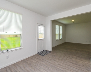 23923 Escardilla Drive - Photo Thumbnail 15