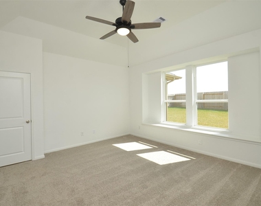 5631 Pearl Vista Drive - Photo Thumbnail 23