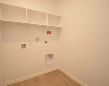 5631 Pearl Vista Drive - Photo Thumbnail 29