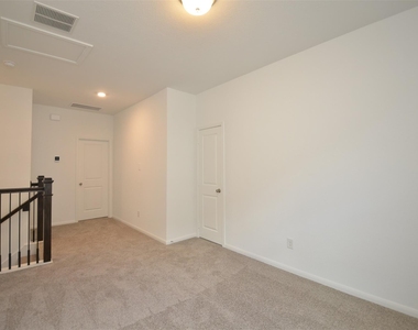 5631 Pearl Vista Drive - Photo Thumbnail 39