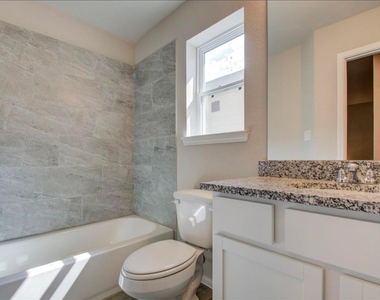8209 Westcott Road - Photo Thumbnail 15