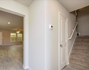8209 Westcott Road - Photo Thumbnail 9
