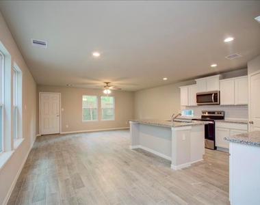 8209 Westcott Road - Photo Thumbnail 5