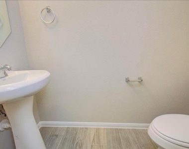 8209 Westcott Road - Photo Thumbnail 17