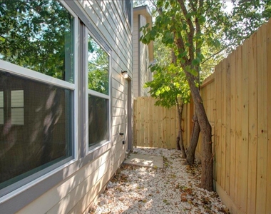 8209 Westcott Road - Photo Thumbnail 18