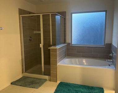 4841 Sun Falls Drive - Photo Thumbnail 11