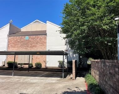 7950 N Stadium Drive - Photo Thumbnail 6