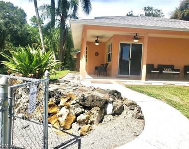 740 19th Street Sw - Photo Thumbnail 7