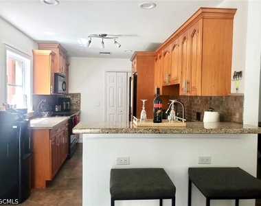 740 19th Street Sw - Photo Thumbnail 23