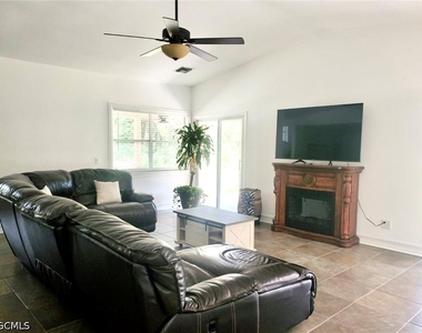 740 19th Street Sw - Photo Thumbnail 12