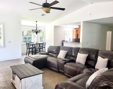 740 19th Street Sw - Photo Thumbnail 11