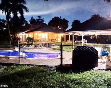 740 19th Street Sw - Photo Thumbnail 6
