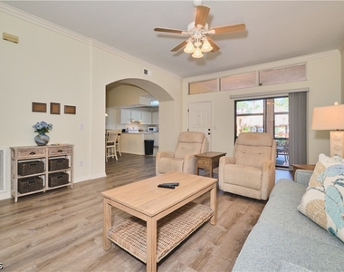 5510 Sw 4th Place - Photo Thumbnail 2