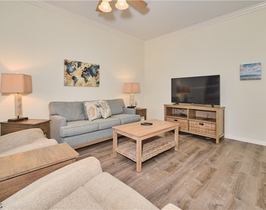 5510 Sw 4th Place - Photo Thumbnail 8